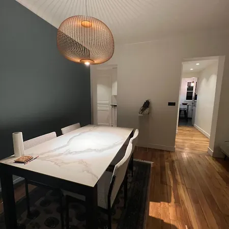 Apartment Elegance & Charm In Heart Of Daguerre *