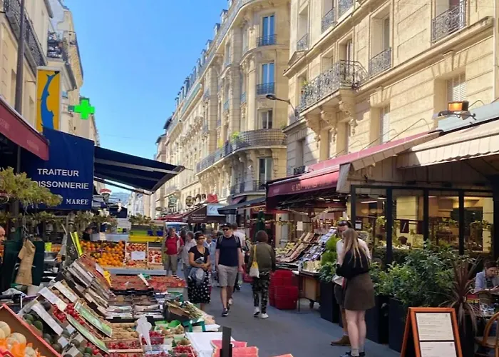 Elegance & Charm In Heart Of Daguerre *