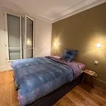Apartman Elegance & Charm In Heart Of Daguerre
